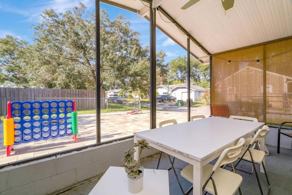 Cozy Bungalow With Patio & Grill, Private And Location Tampa Exterior photo
