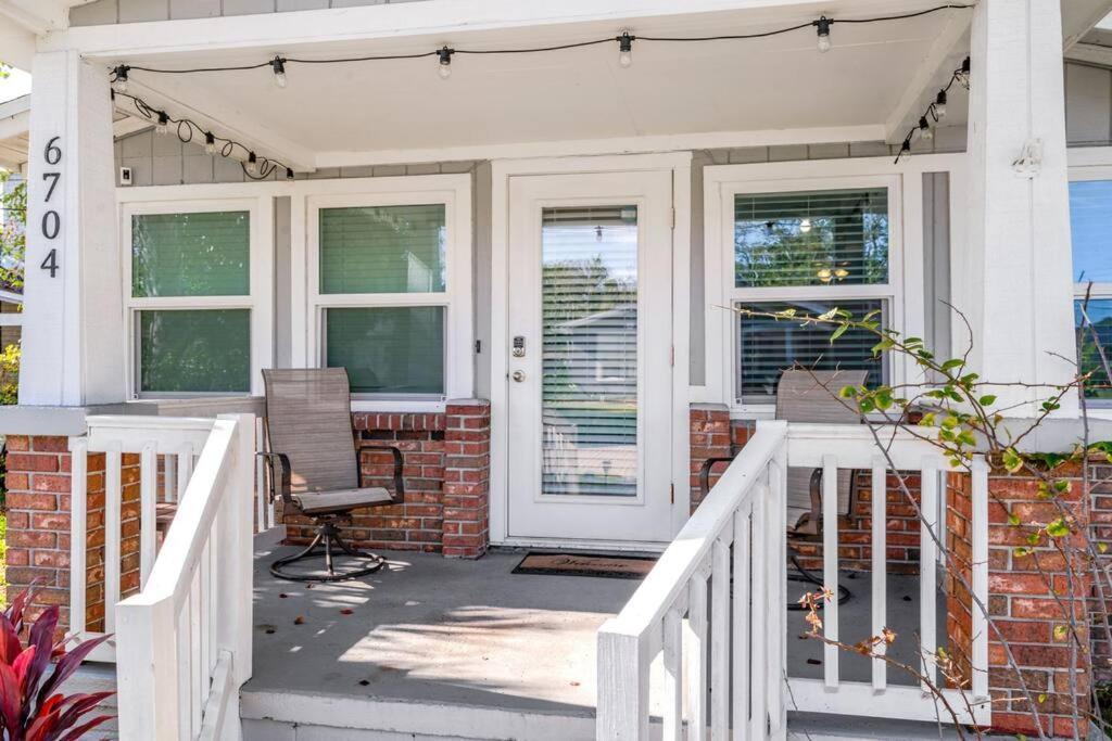 Cozy Bungalow With Patio & Grill, Private And Location Tampa Exterior photo