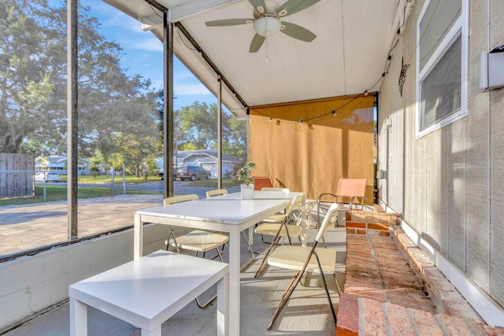 Cozy Bungalow With Patio & Grill, Private And Location Tampa Exterior photo